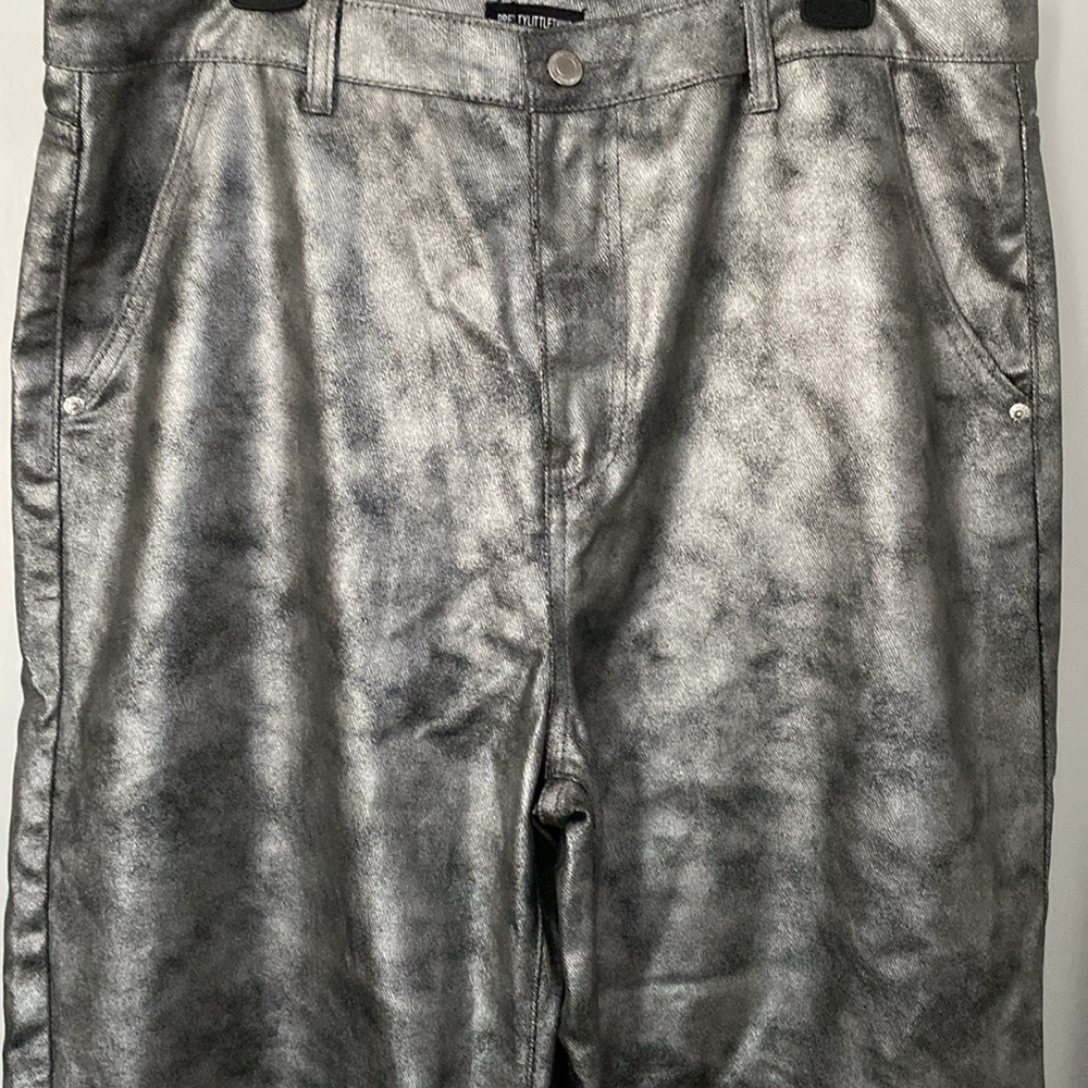 Pretty little thing  distressed look metallic coated boyfriend Demin jeans 12.